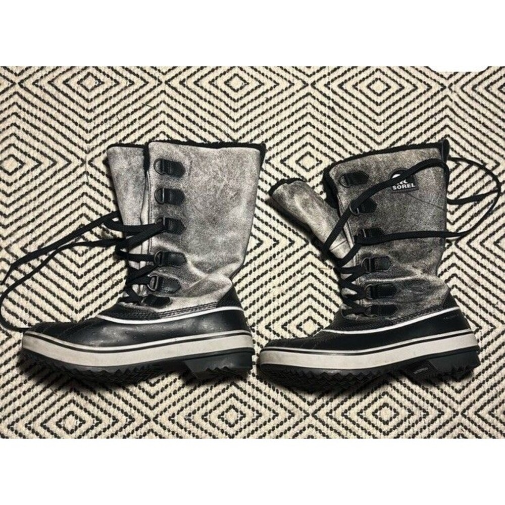 Sorel Women’s Size 8 Black Cream Acid Washed Look Lace Up Winter Snow Boots